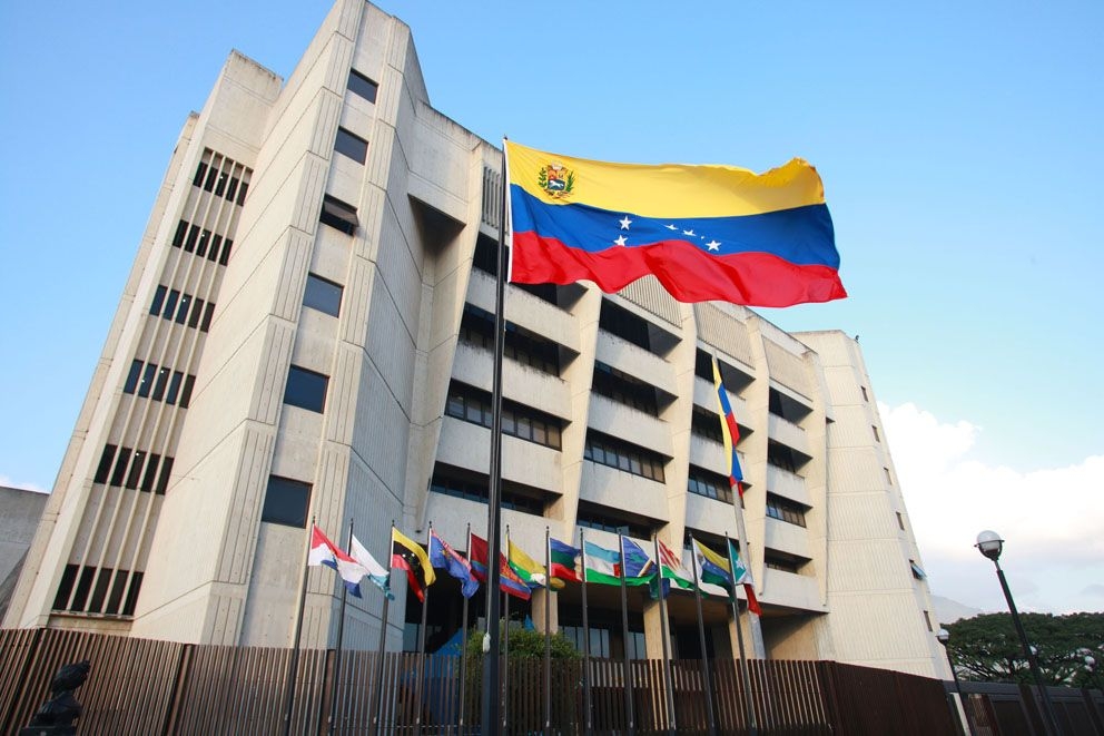 TSJ hace un llamado a utilizar la vía del diálogo como herramienta fundamental para dirimir las diferencias políticas.