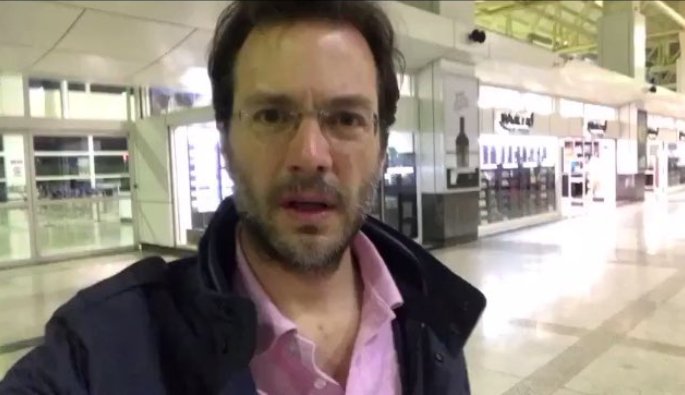 Ramón Muchacho denunció la anulación de su pasaporte en Maiquetía — VENEZUELA Ramón Muchacho denunció la anulación de su pasaporte en Maiquetía — VENEZUELA