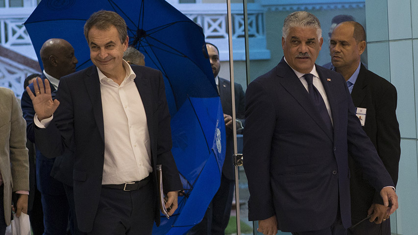 Hoy continúa la jornada del diálogo entre gobierno y oposición