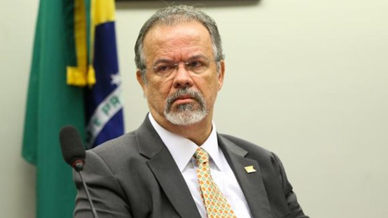 Ministro de Defensa de Brasil. Raul Jungmann