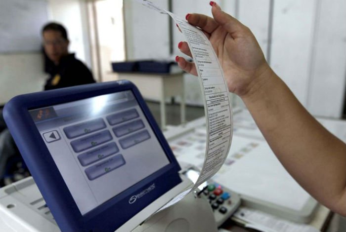 Vicente Bello: Hay irregularidades en las cifras del Registro Electoral 