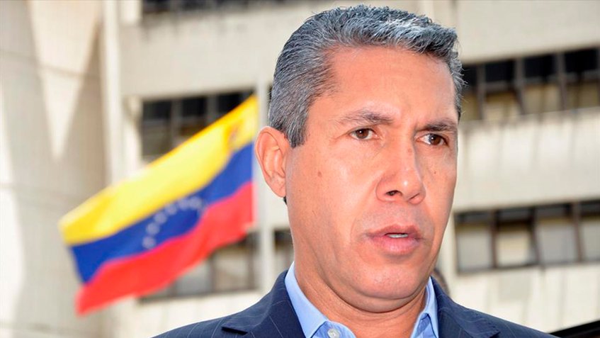 Henri Falcón apoya dolarización de economía venezolana