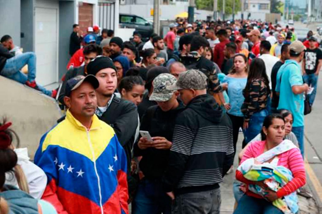 En el último año más de 200 mil venezolanos ingresaron a Perú 