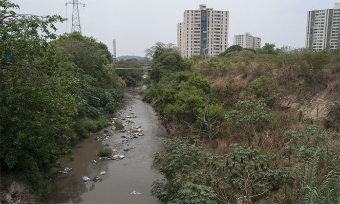 Ciudadanos proponen el embaulamiento de la Quebrada La Ruezga de Barquisimeto