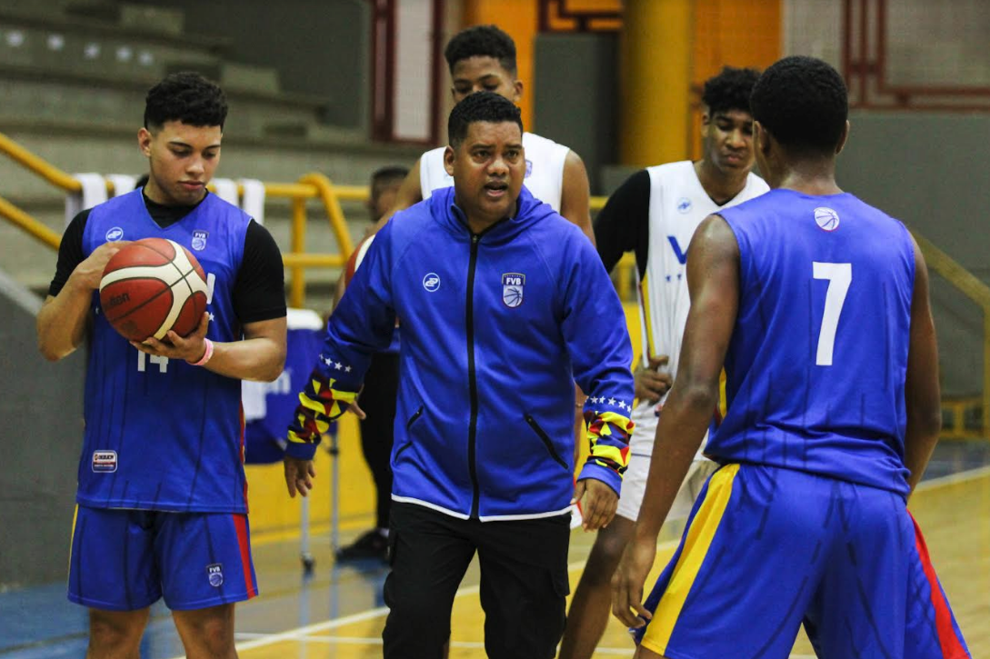 Juegos del Alba 2023: Equipo Azul (U17) inició entrenamientos en el Poliedrito